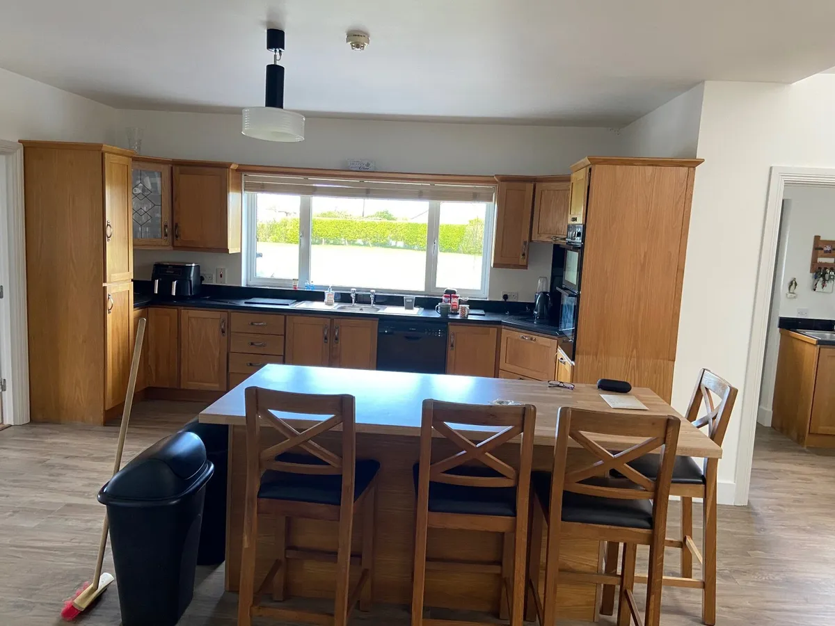 Kitchen - Image 2