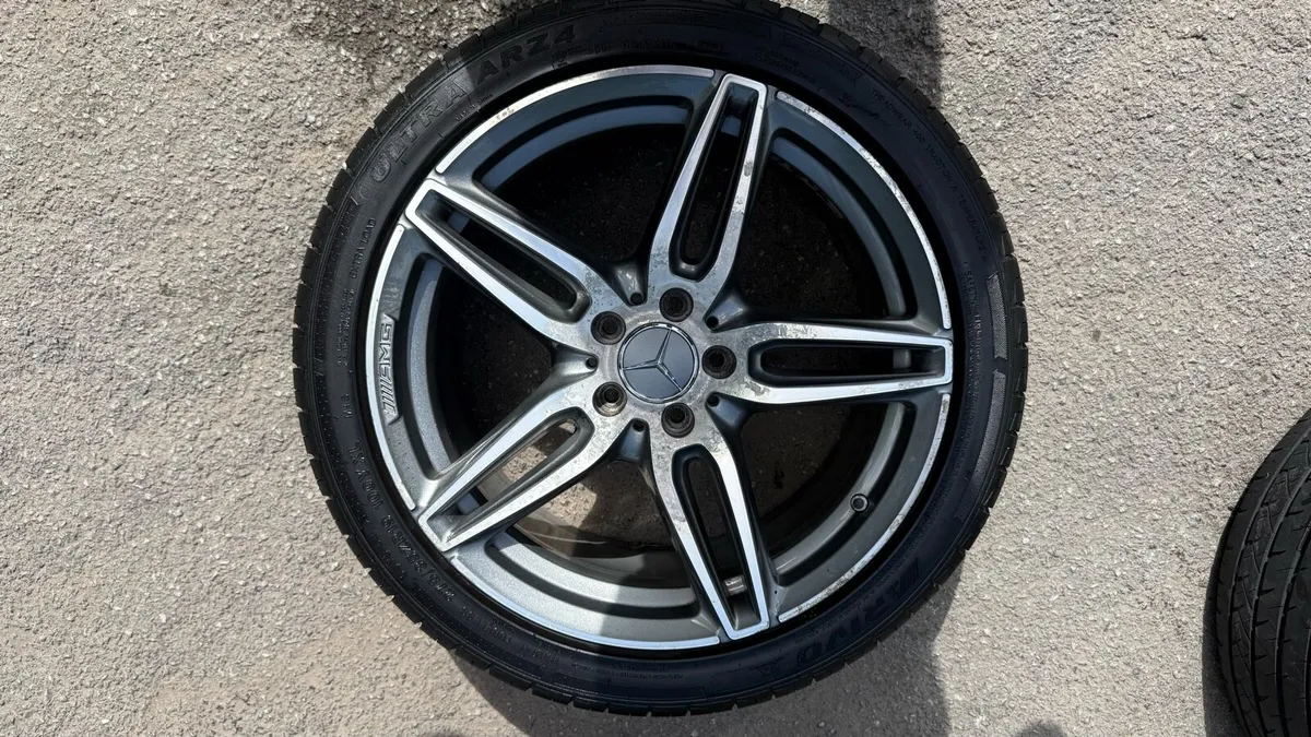 Genuine Mercedes Benz AMG 19 inch alloys - Image 3