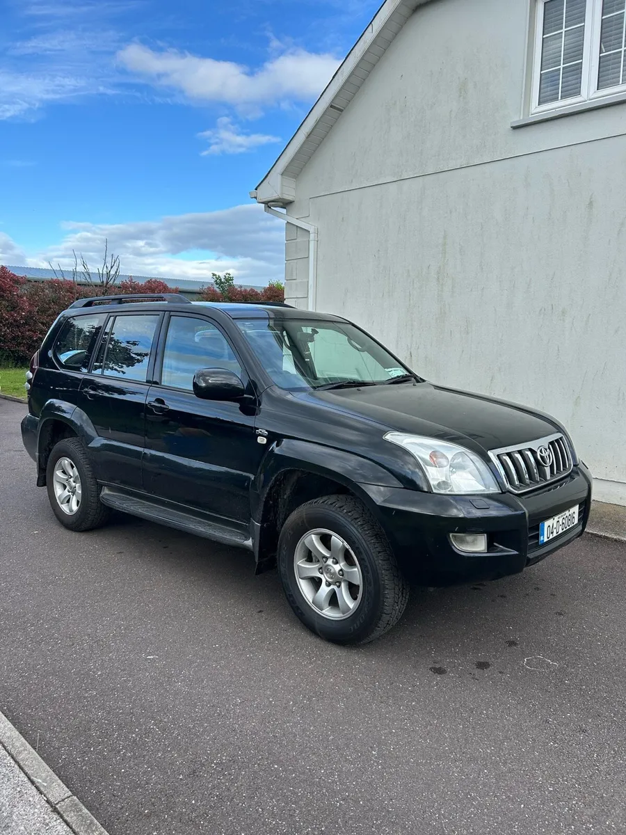 Toyota landcruiser crewcab - Image 1
