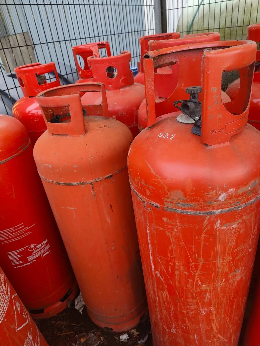 Empty Propane gas bottles for sale - Image 3