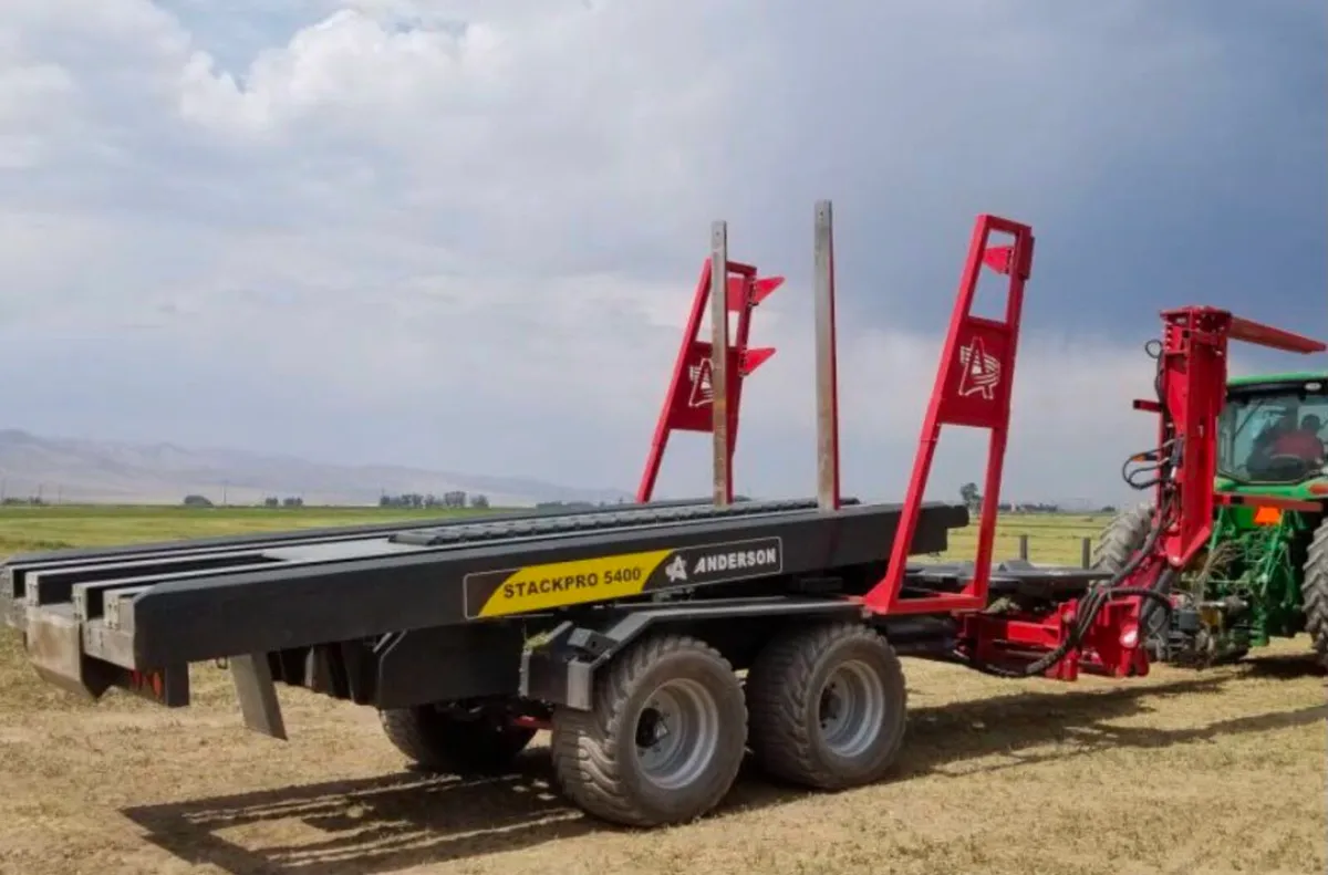 Anderson StackPro 5400 Square Bale Trailer - Image 3