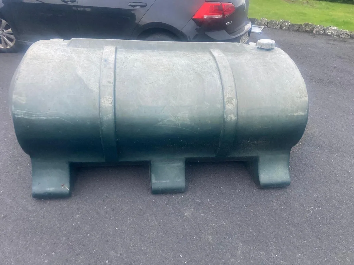 Oil tank - Image 2