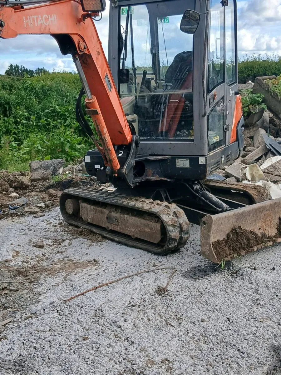 Hitachi zaxis - Image 2