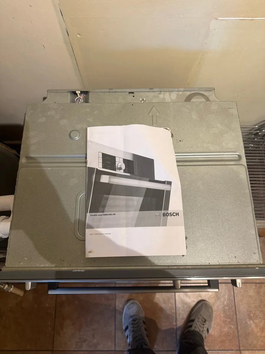 Bosch Integrated Double Oven - Image 2