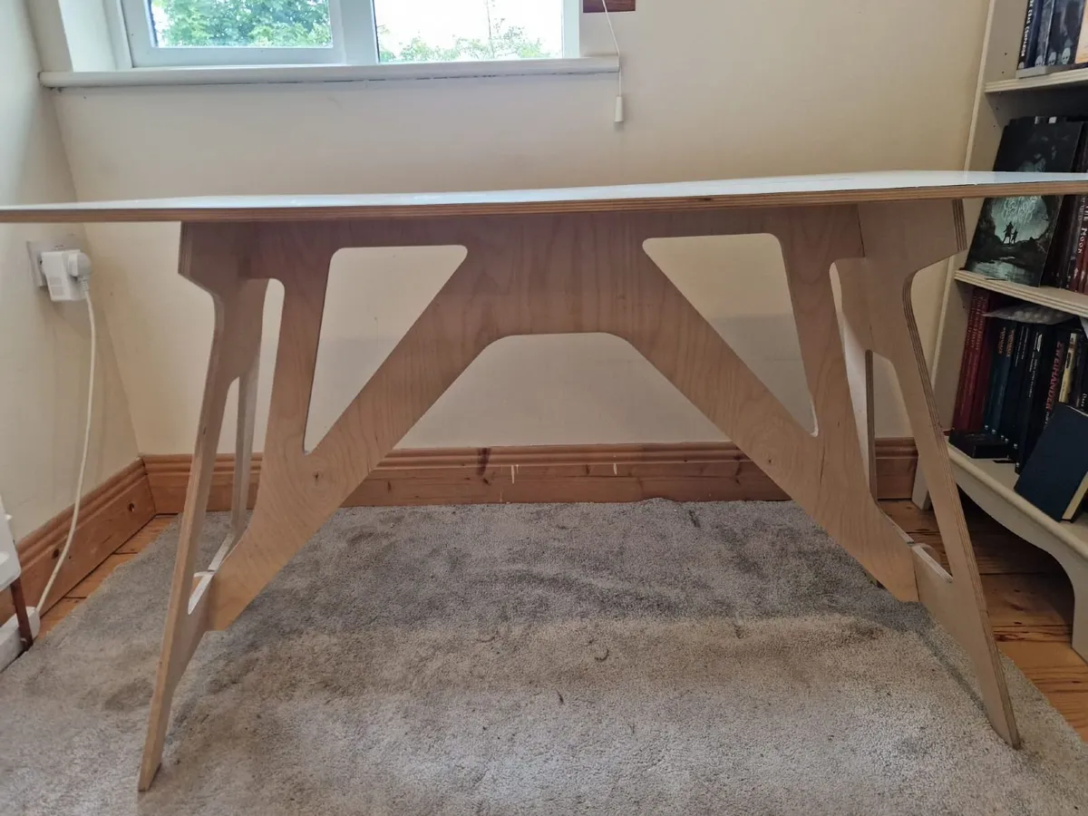 Office Desk - Image 4