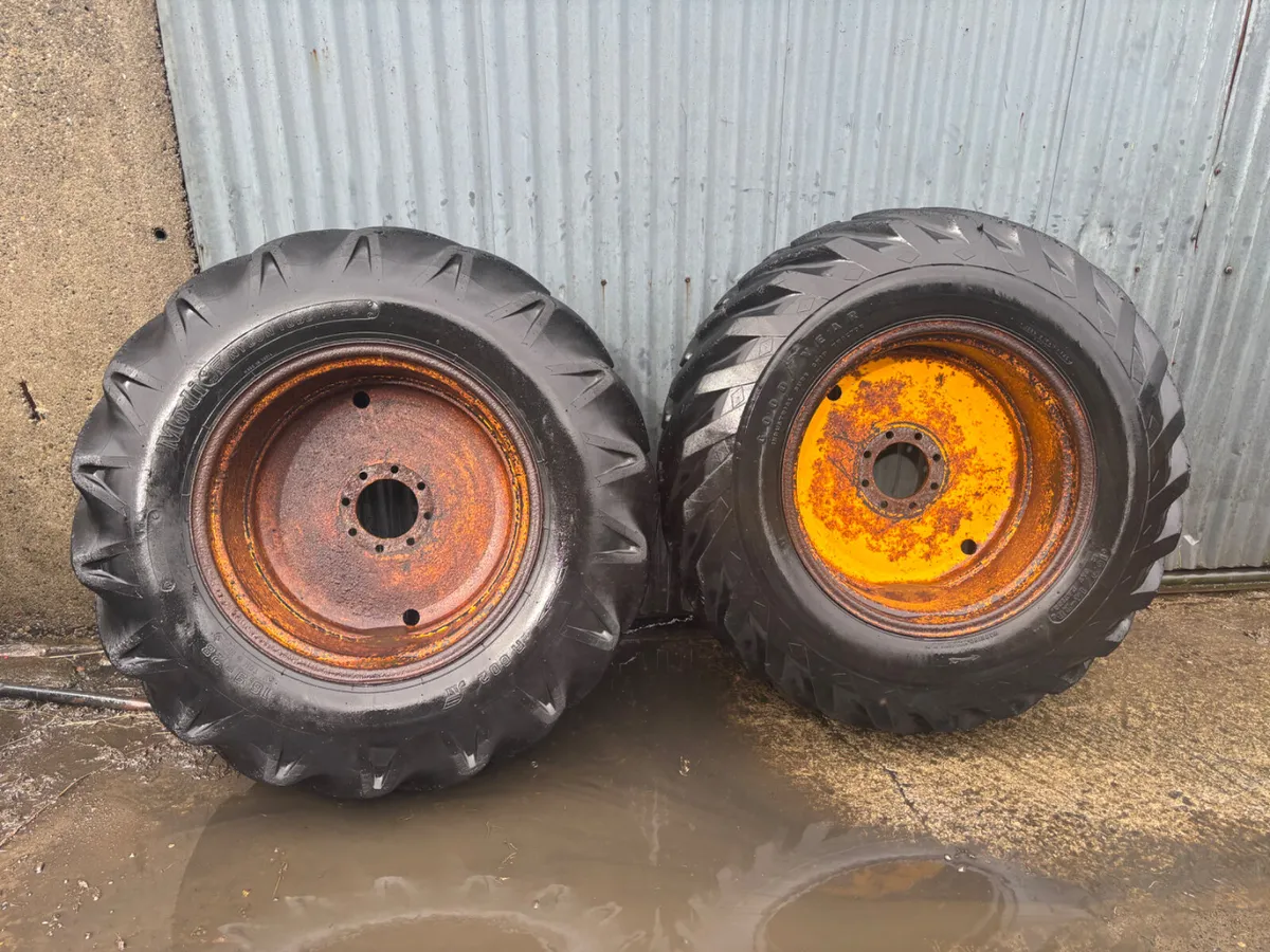 16-9 28 Set of MF Wheels - Image 2