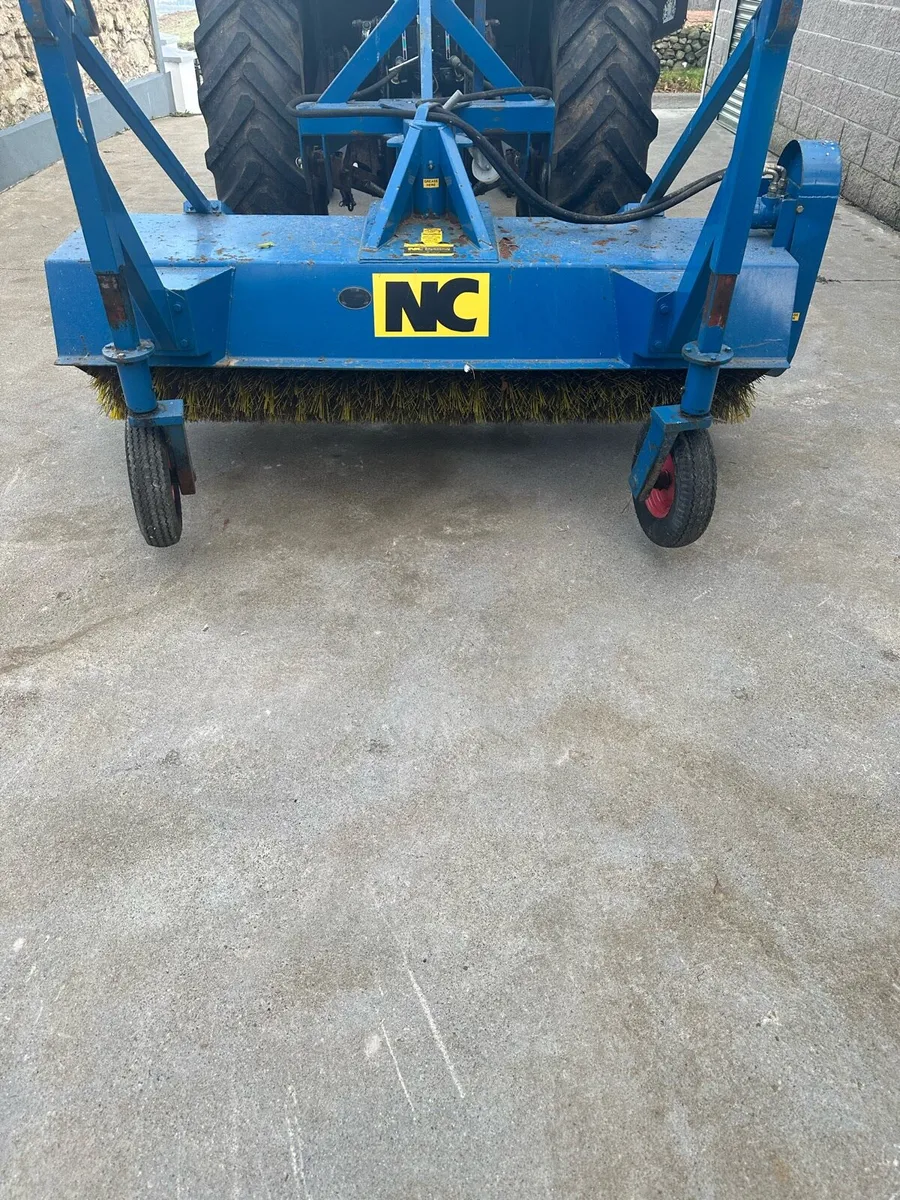 NC Engineering Model 700 Roadbrush - Image 1