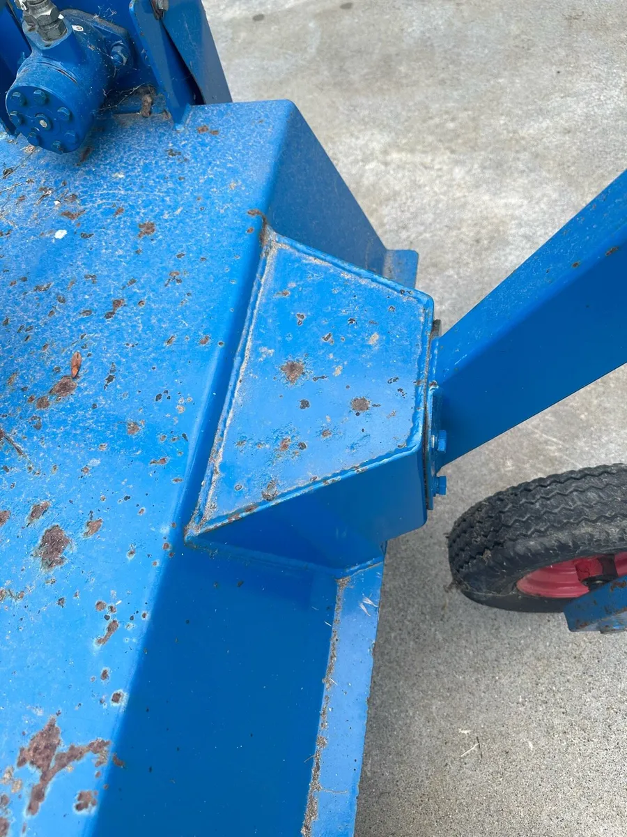 NC Engineering Model 700 Roadbrush - Image 2