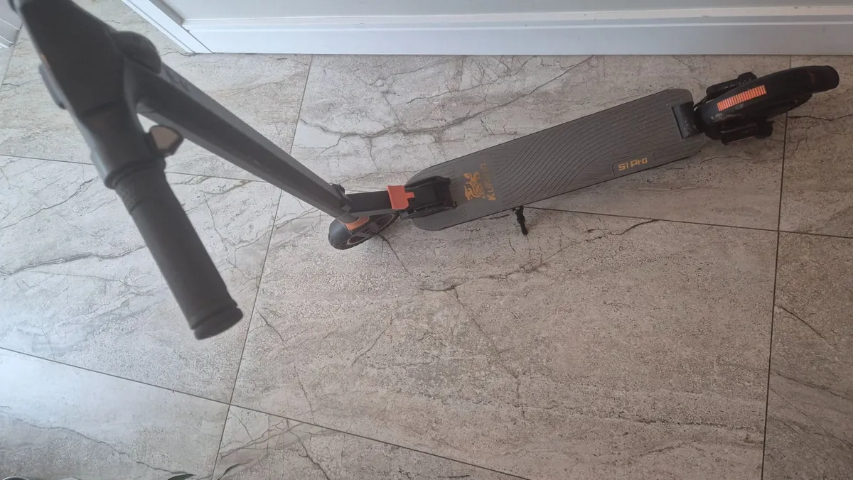 Electric Scooter - Image 2