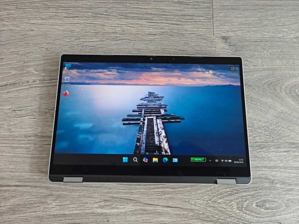 DELL Latitude 5320 2-in-1 360 Rotated Touchscreen - Image 4