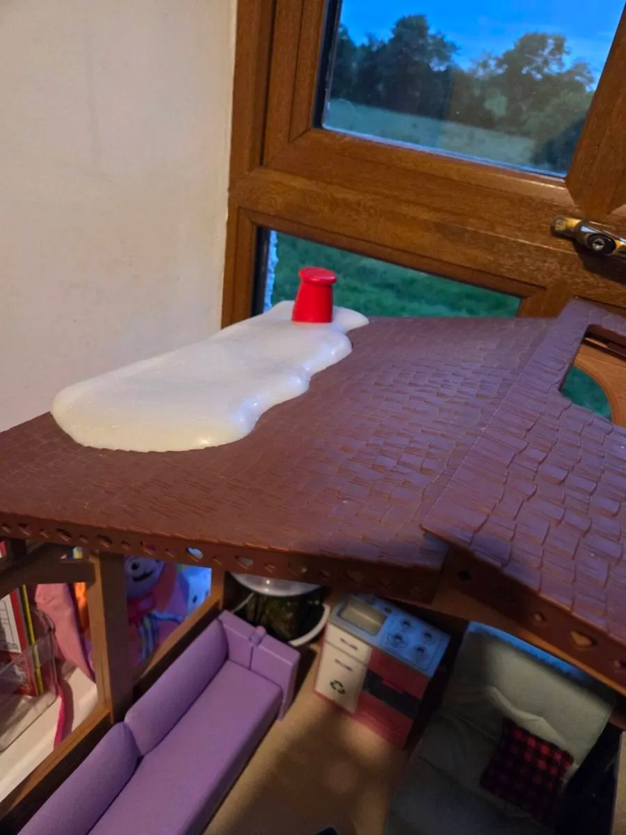 Child's Doll house - Image 4