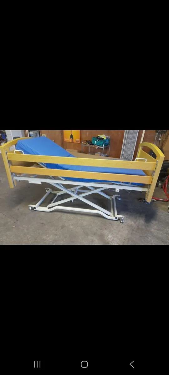Bed - Image 3