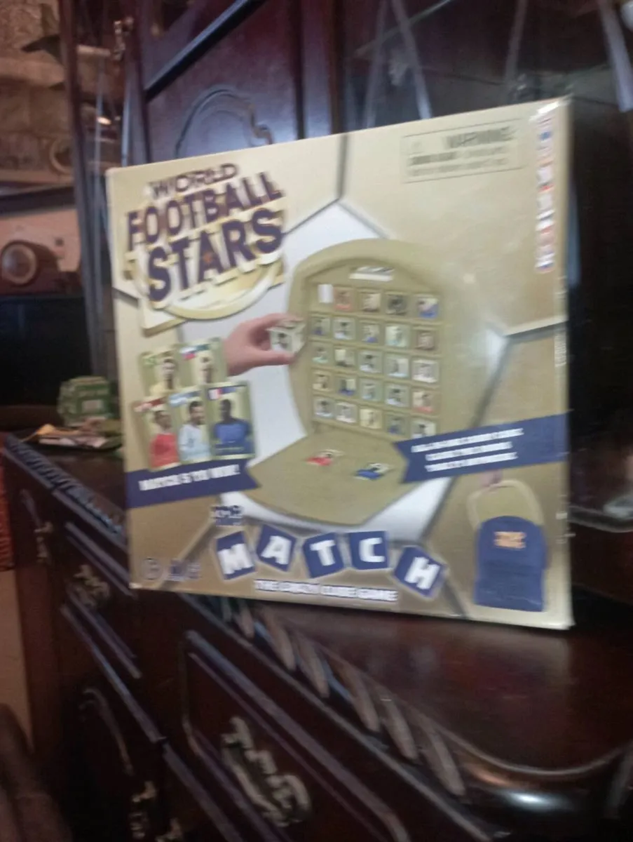 WORLD  FOOTBALL TOPS TRUPS  BOARD GAME. - Image 2
