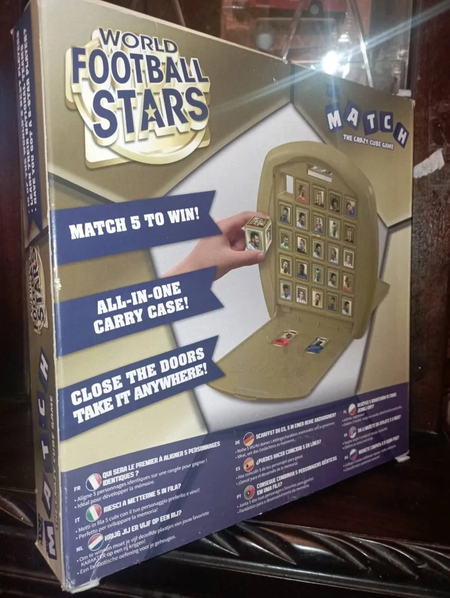 WORLD  FOOTBALL TOPS TRUPS  BOARD GAME. - Image 3