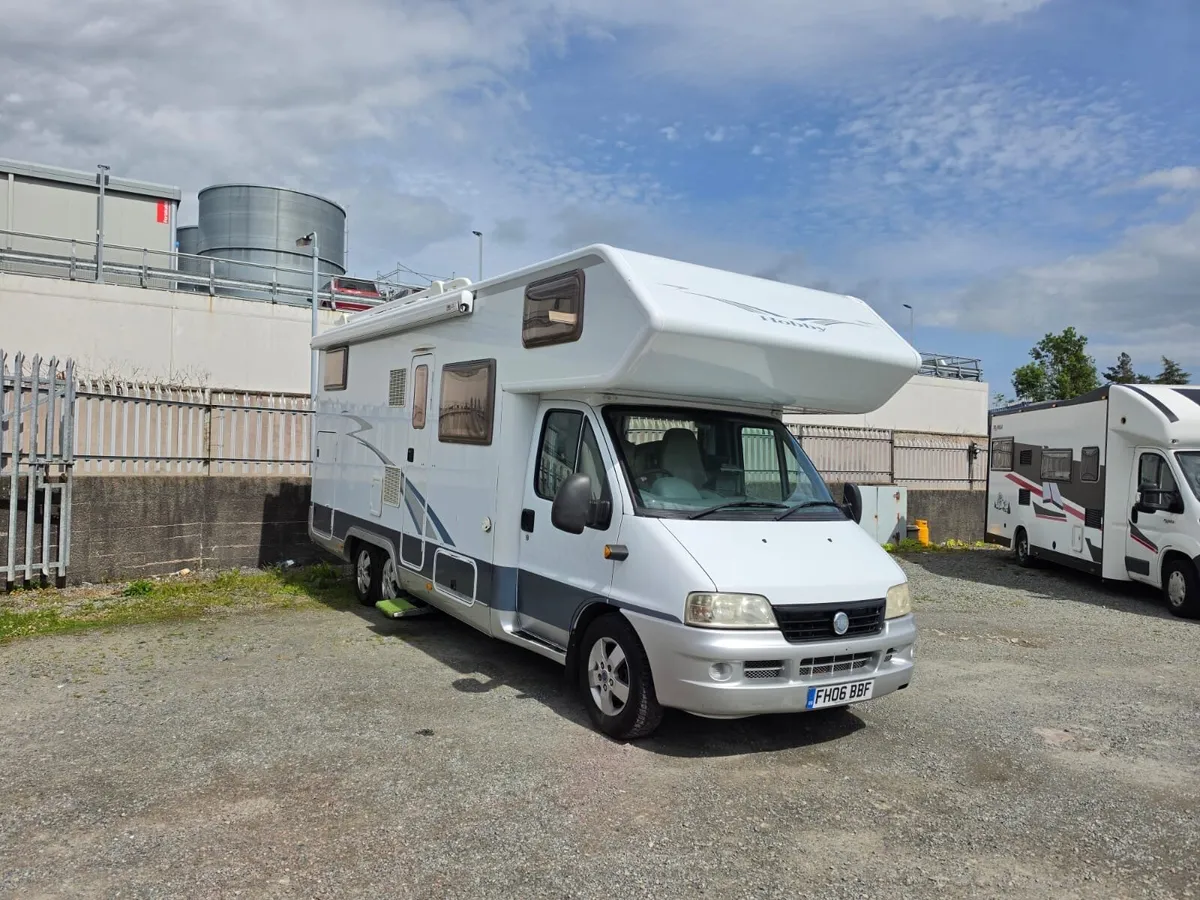Fiat Ducato hobby motorhome - Image 3
