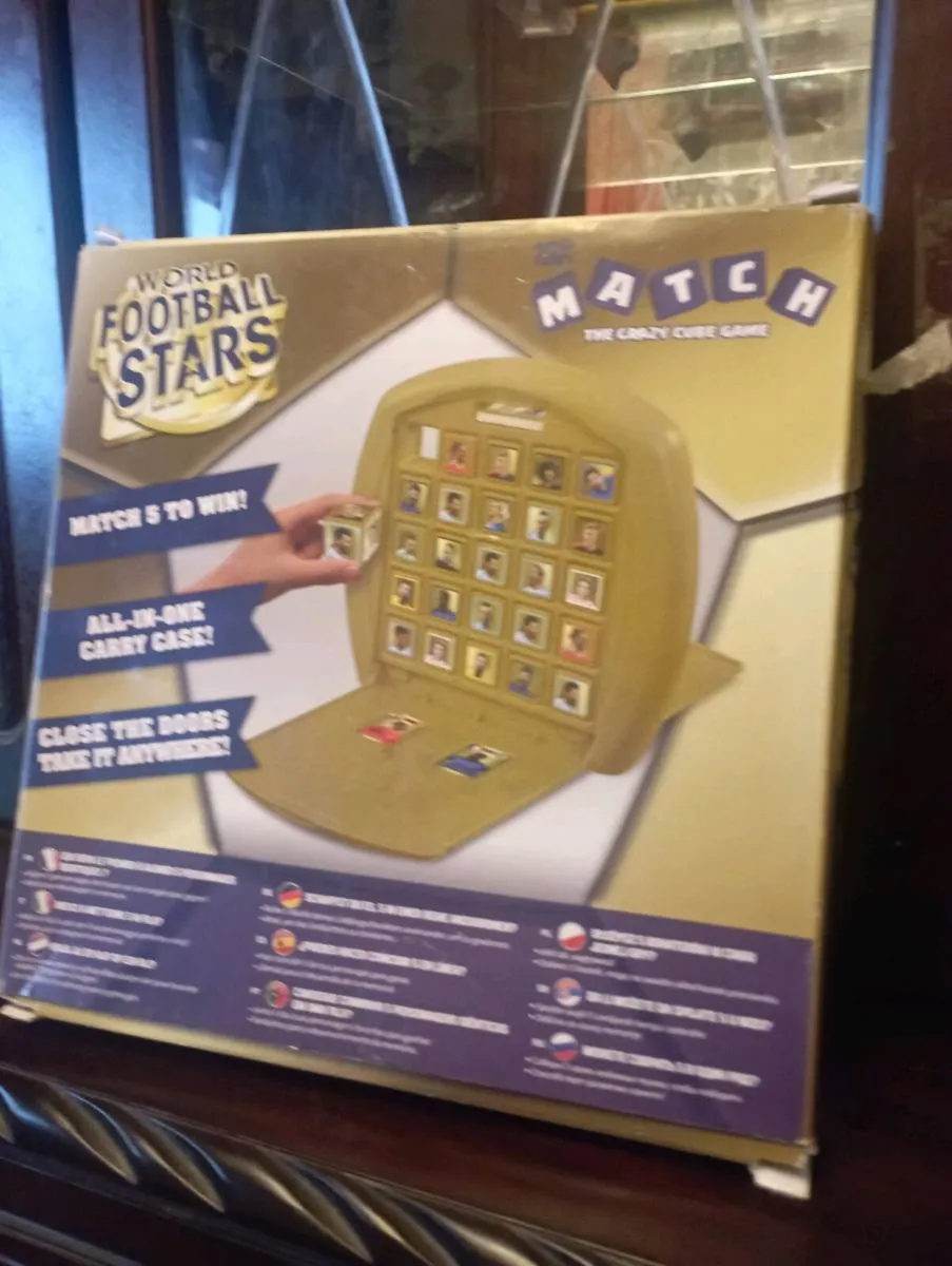 WORLD  FOOTBALL TOPS TRUPS  BOARD GAME. - Image 4