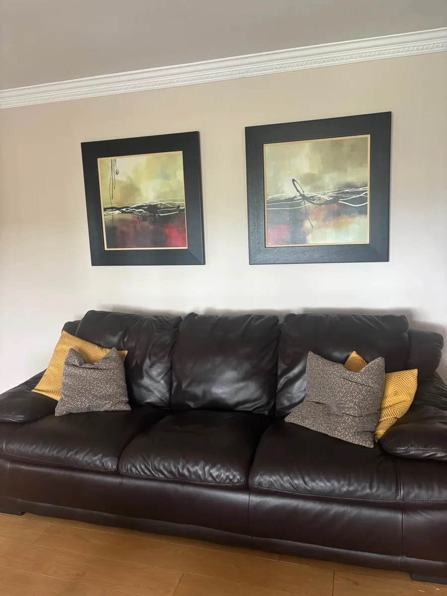 3 piece Sofa - Image 1