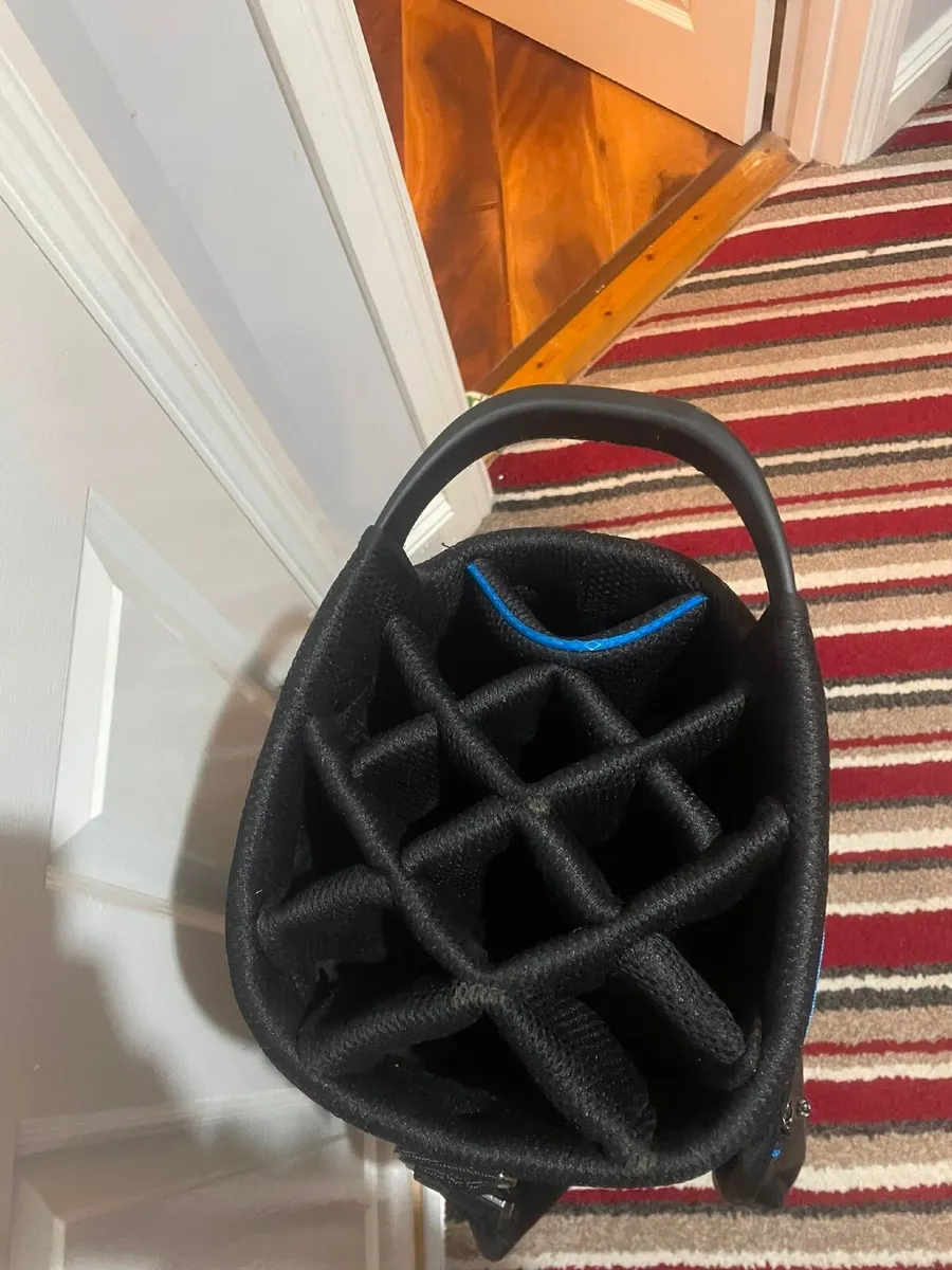 Golf bag - Image 1