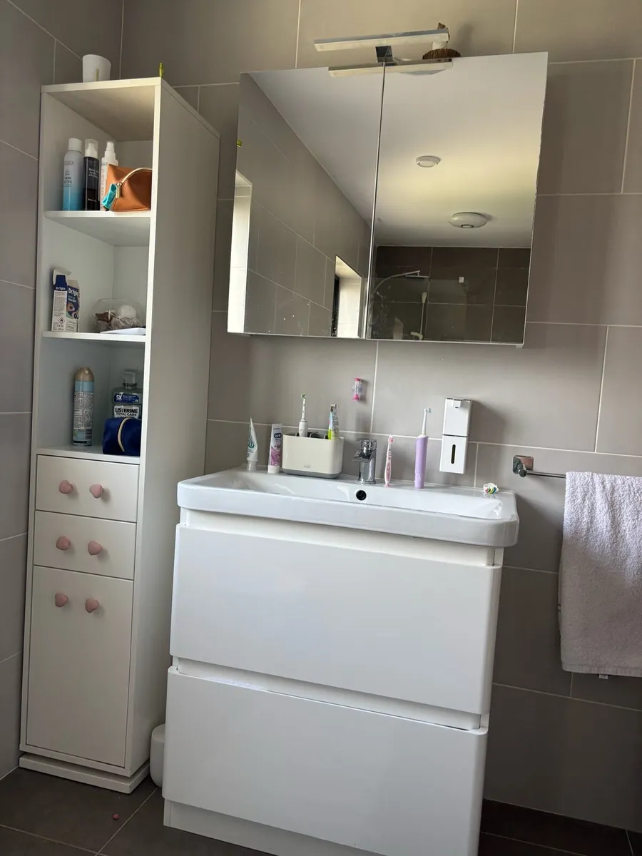 Bathroom Set - Image 1