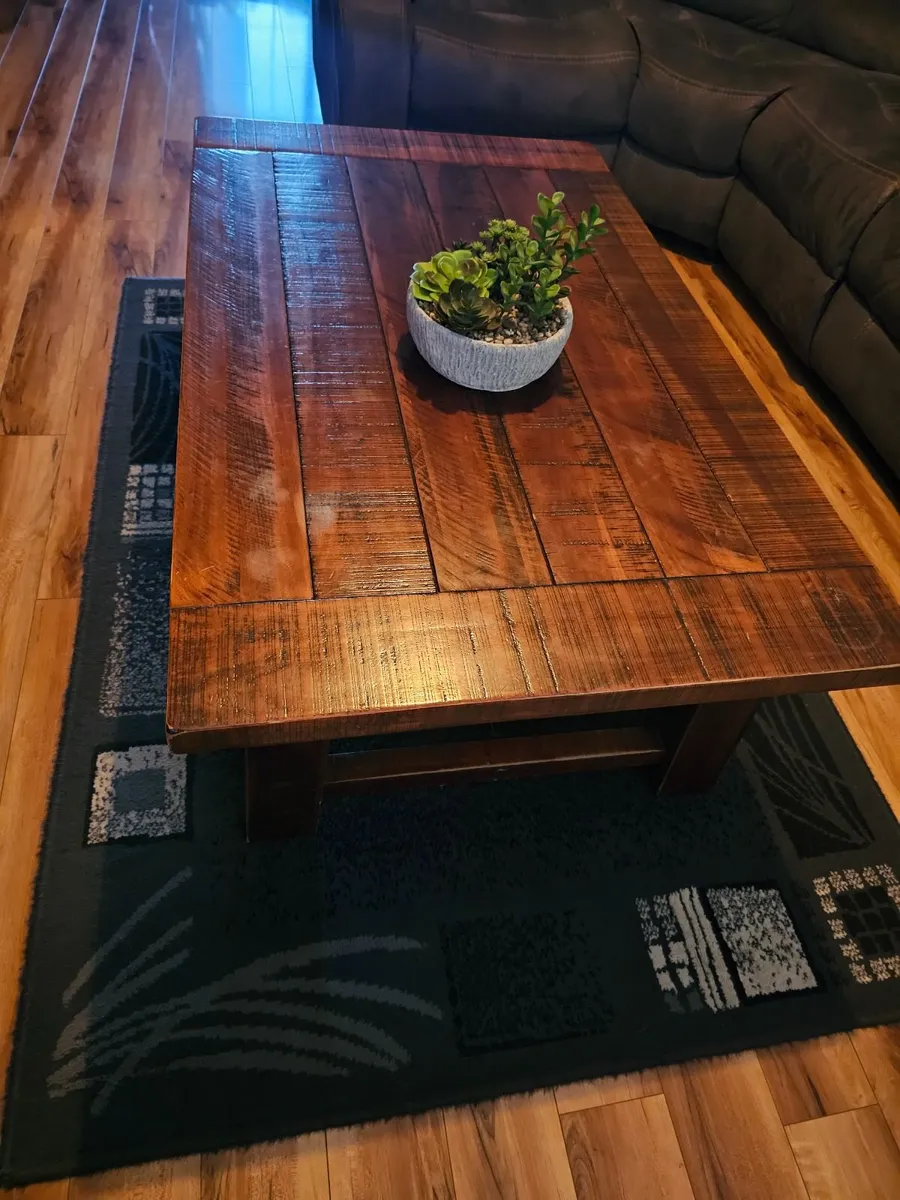 Coffee table - Image 1