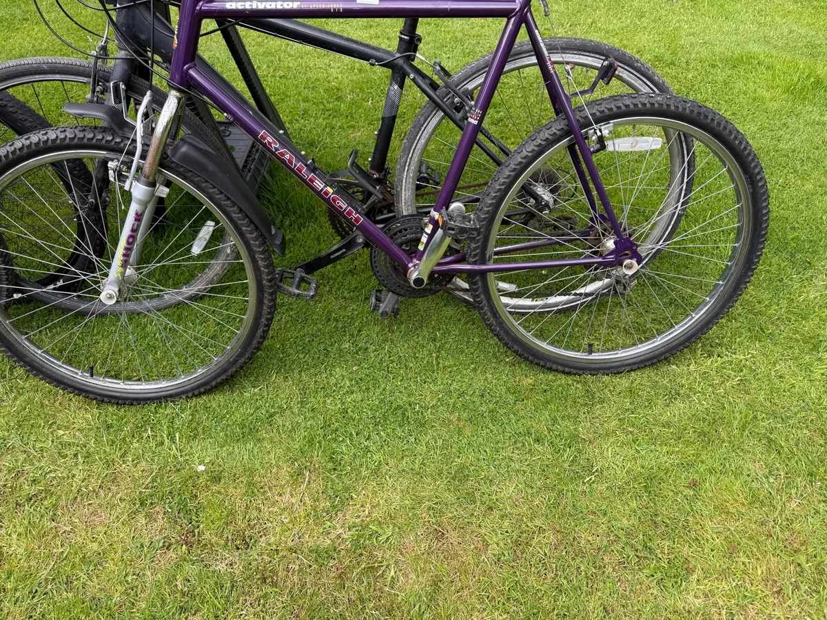 Selection of adults and teenagers Bikes - Image 2