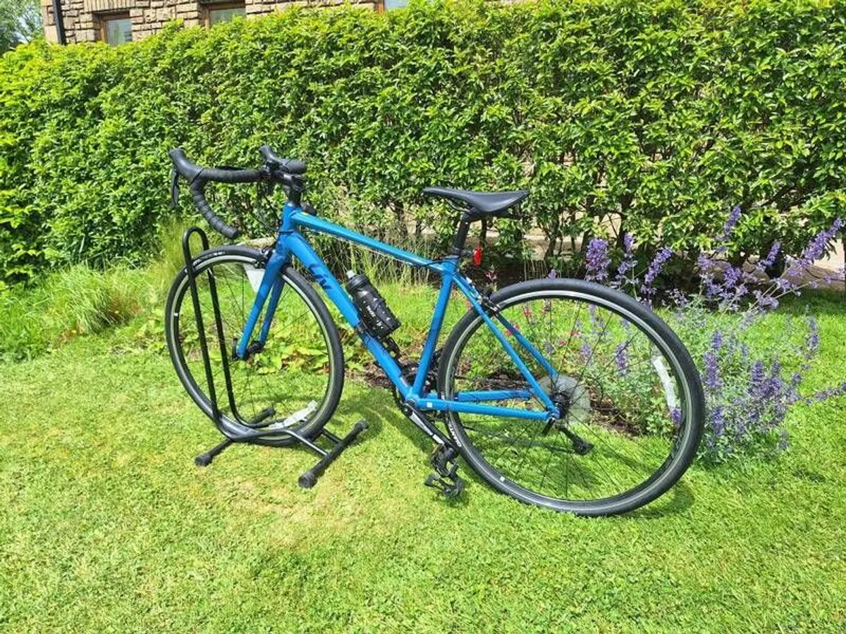 woman's Road bike - Image 2