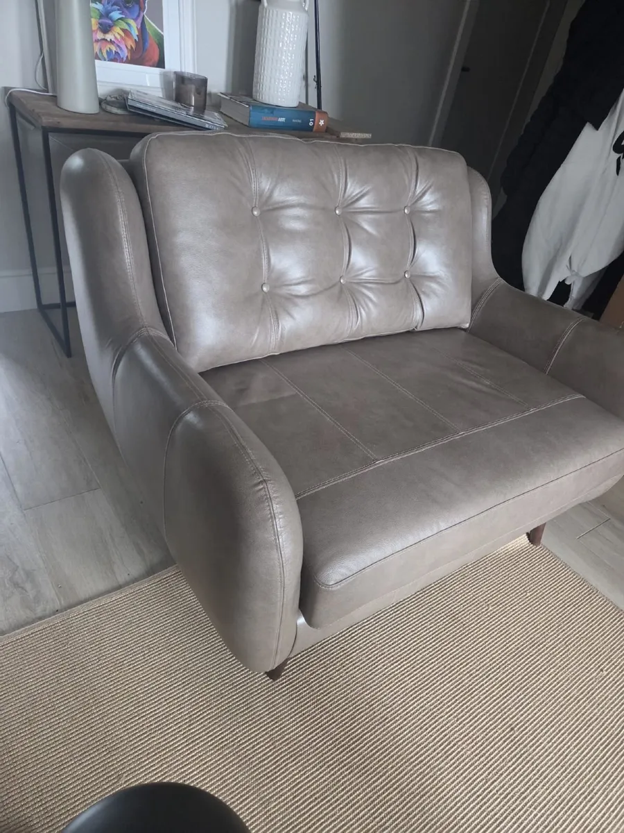 Genuine leather cudler - Image 1