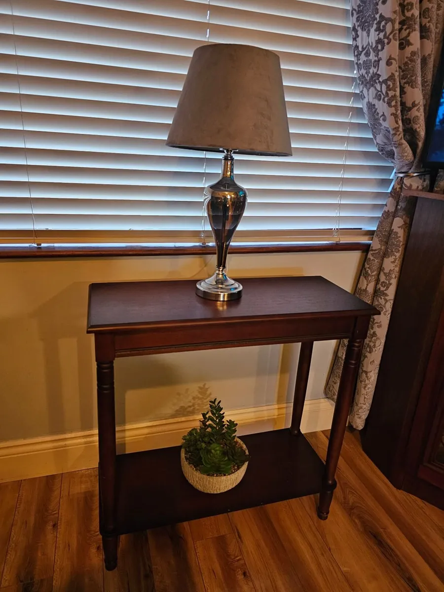 Mahogany side table - Image 2