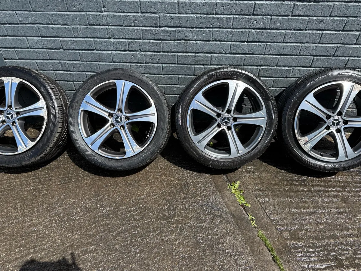 Mercedes e class alloys - Image 1