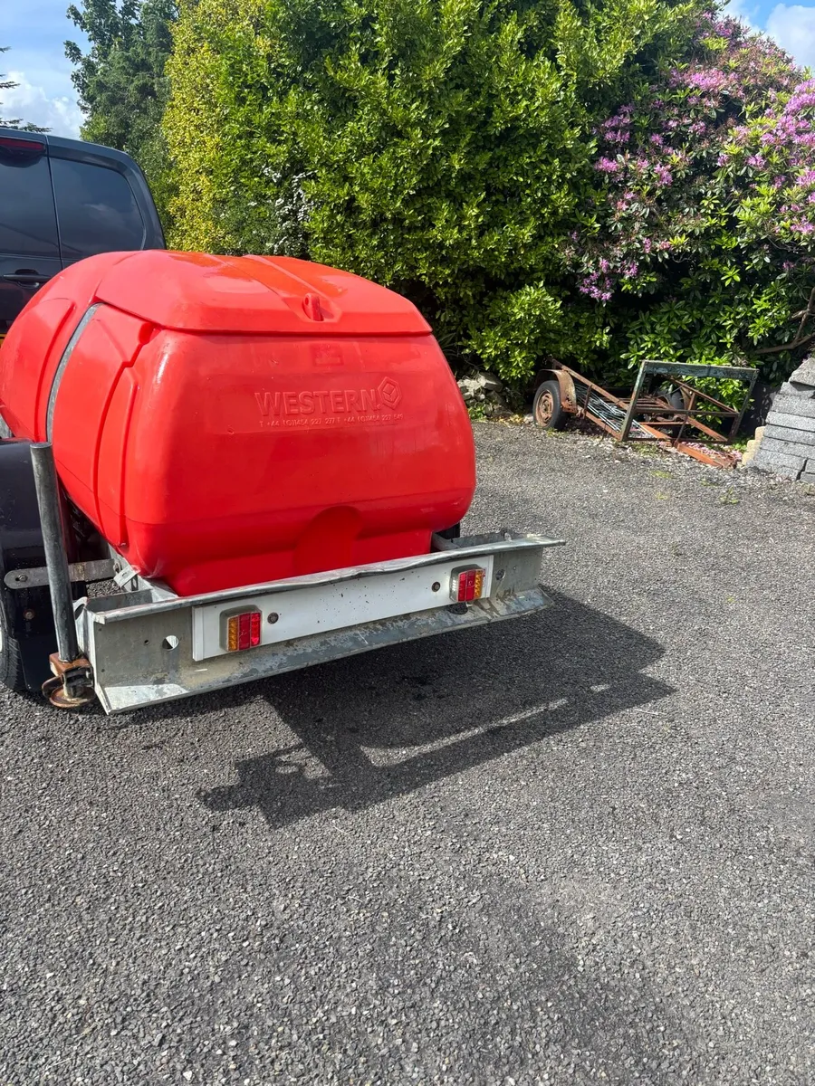 Pressure washer - Image 2