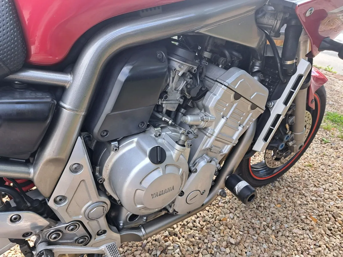 Yamaha fzs1000 - Image 3