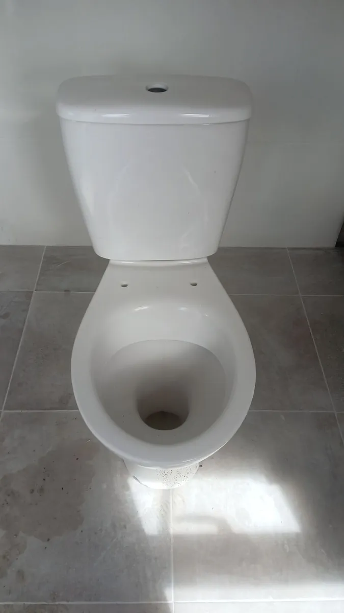 Bathroom - Image 4