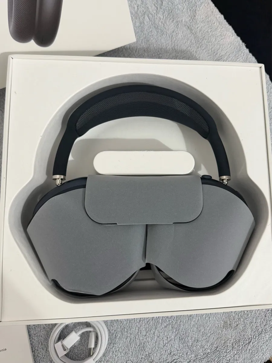 Apple AirPods Max - Image 4
