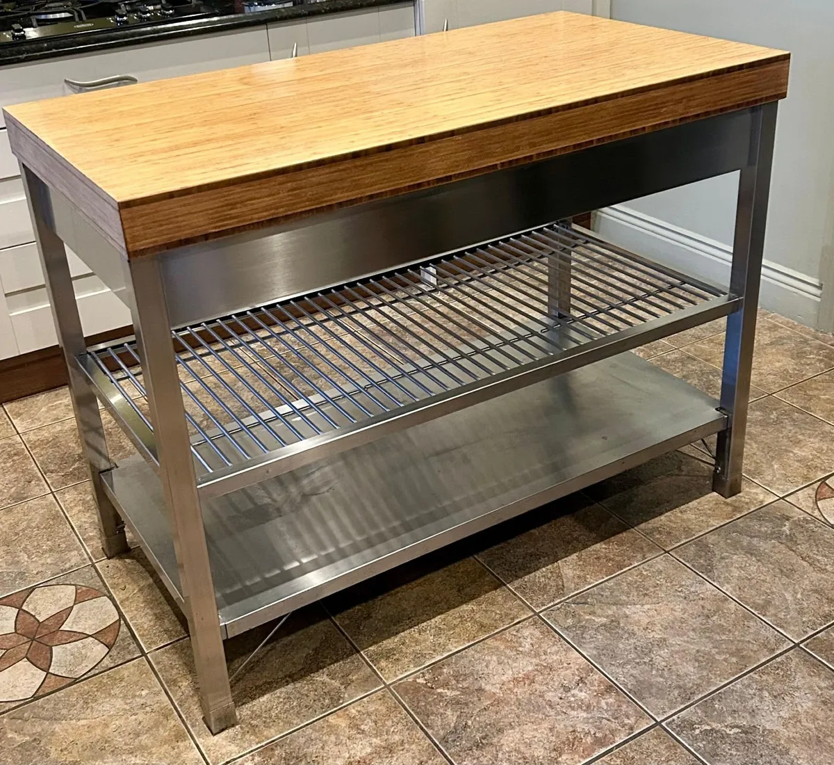 Kitchen Island - Image 3