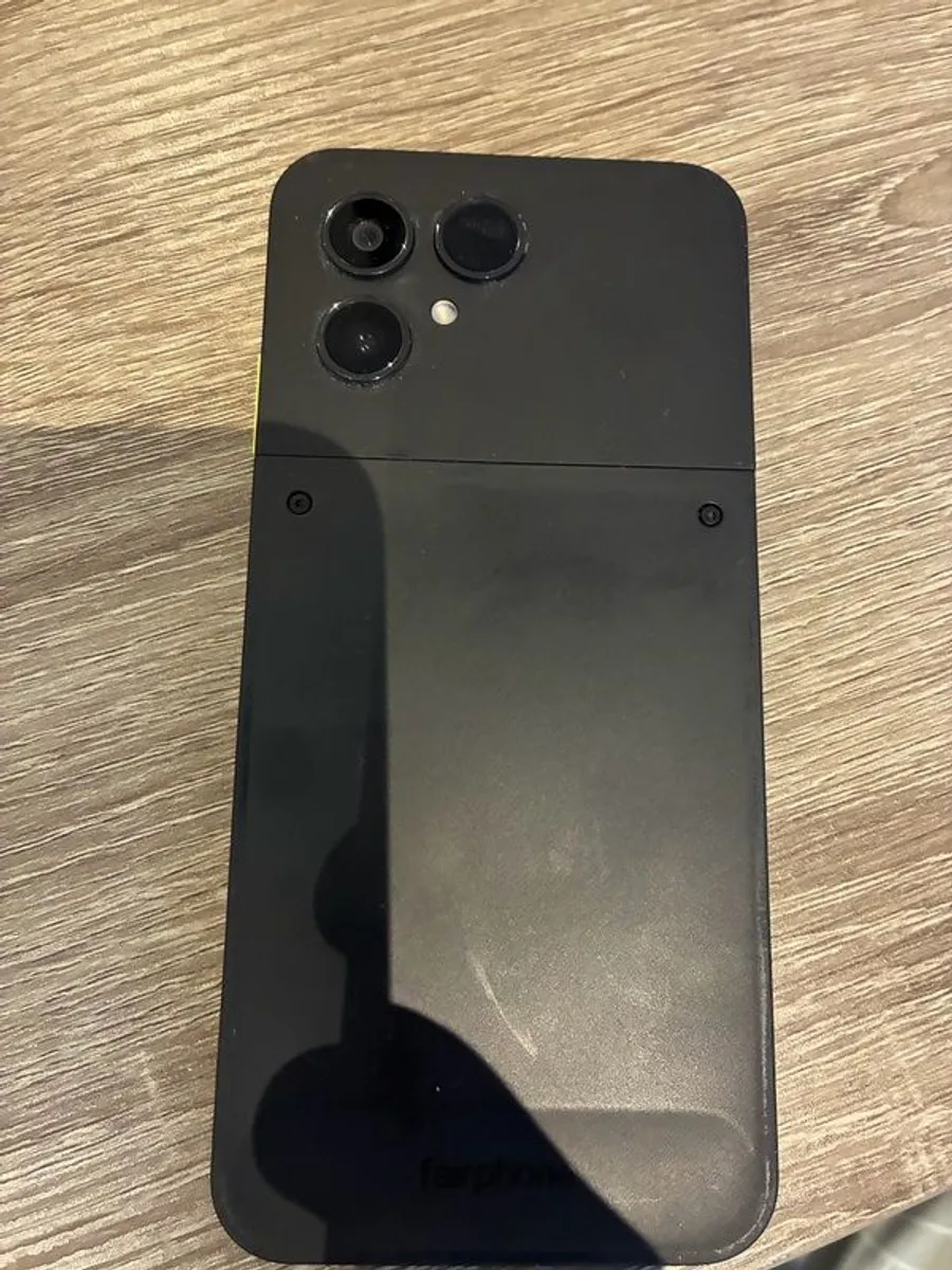 Fairphone 6 Like New, Original Box + White Case | Ethical & Repairable Smartphone - Image 4