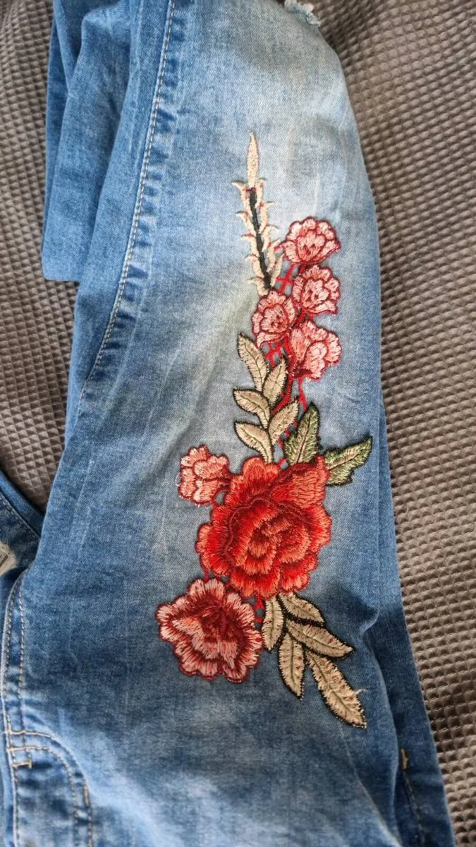 Jeans - Image 2