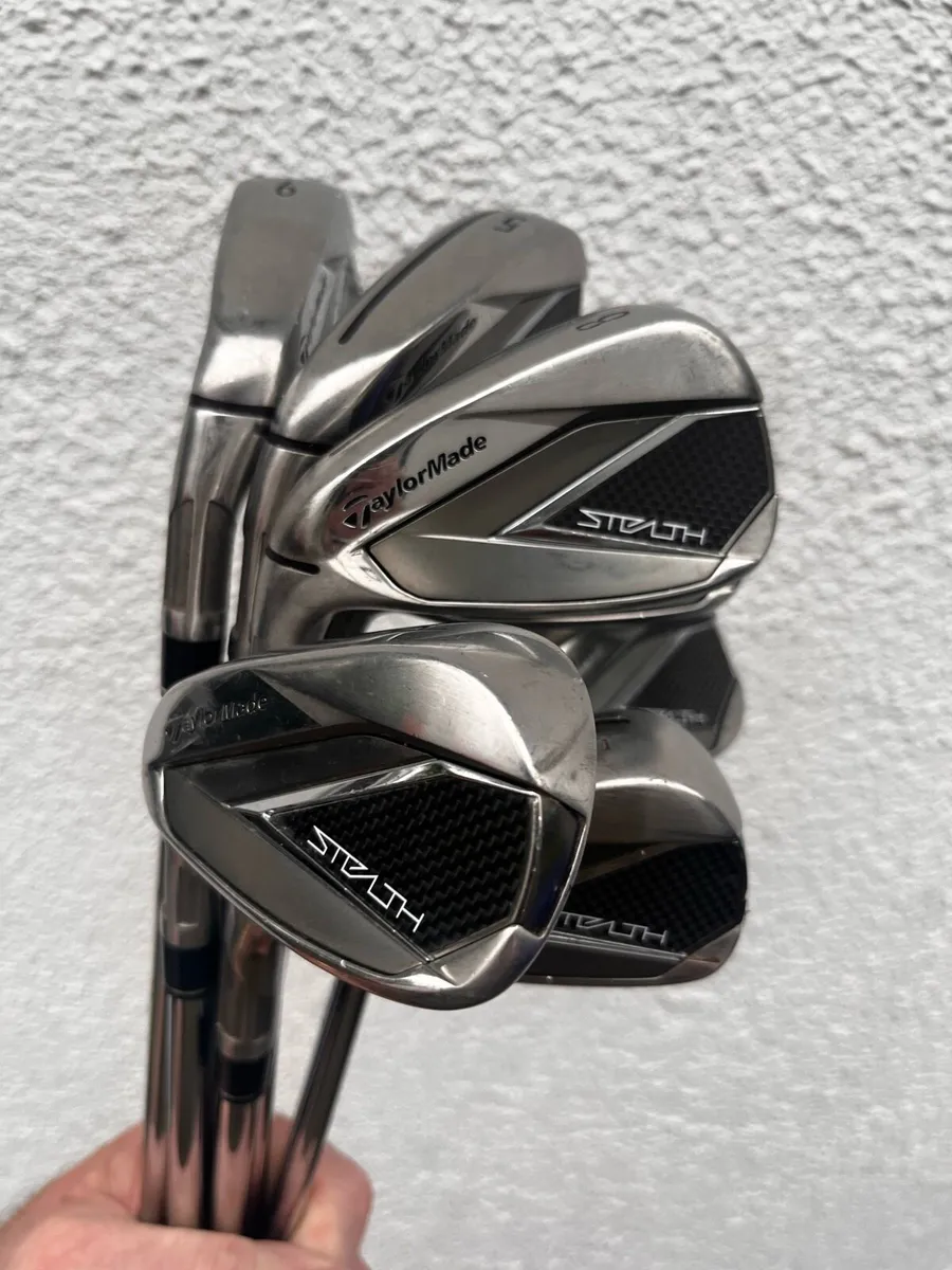 Golf Clubs left handed. - Image 1