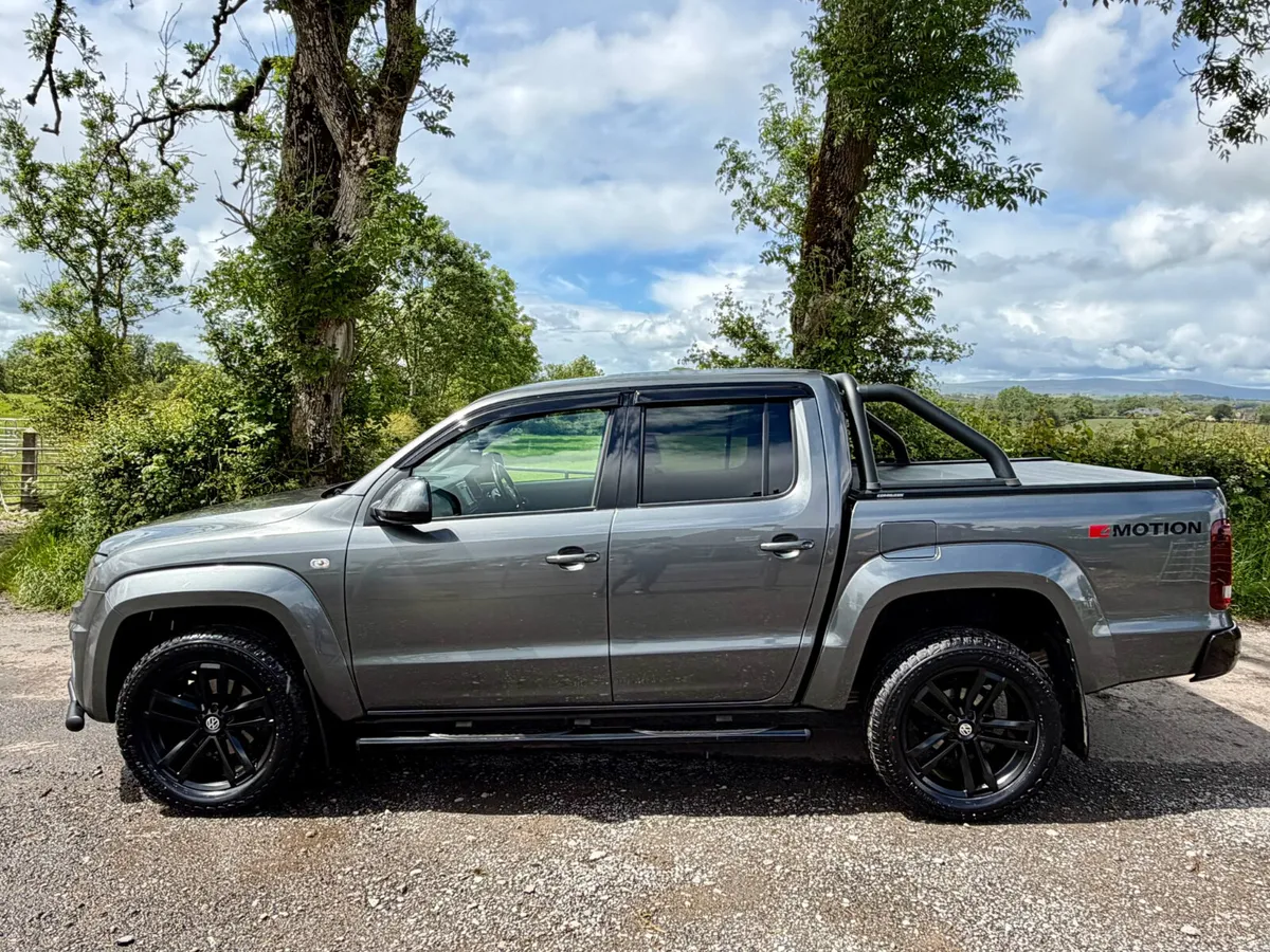 2029/192 Volkswagen Amarok Aventura 3.0 V6 258Bhp - Image 2