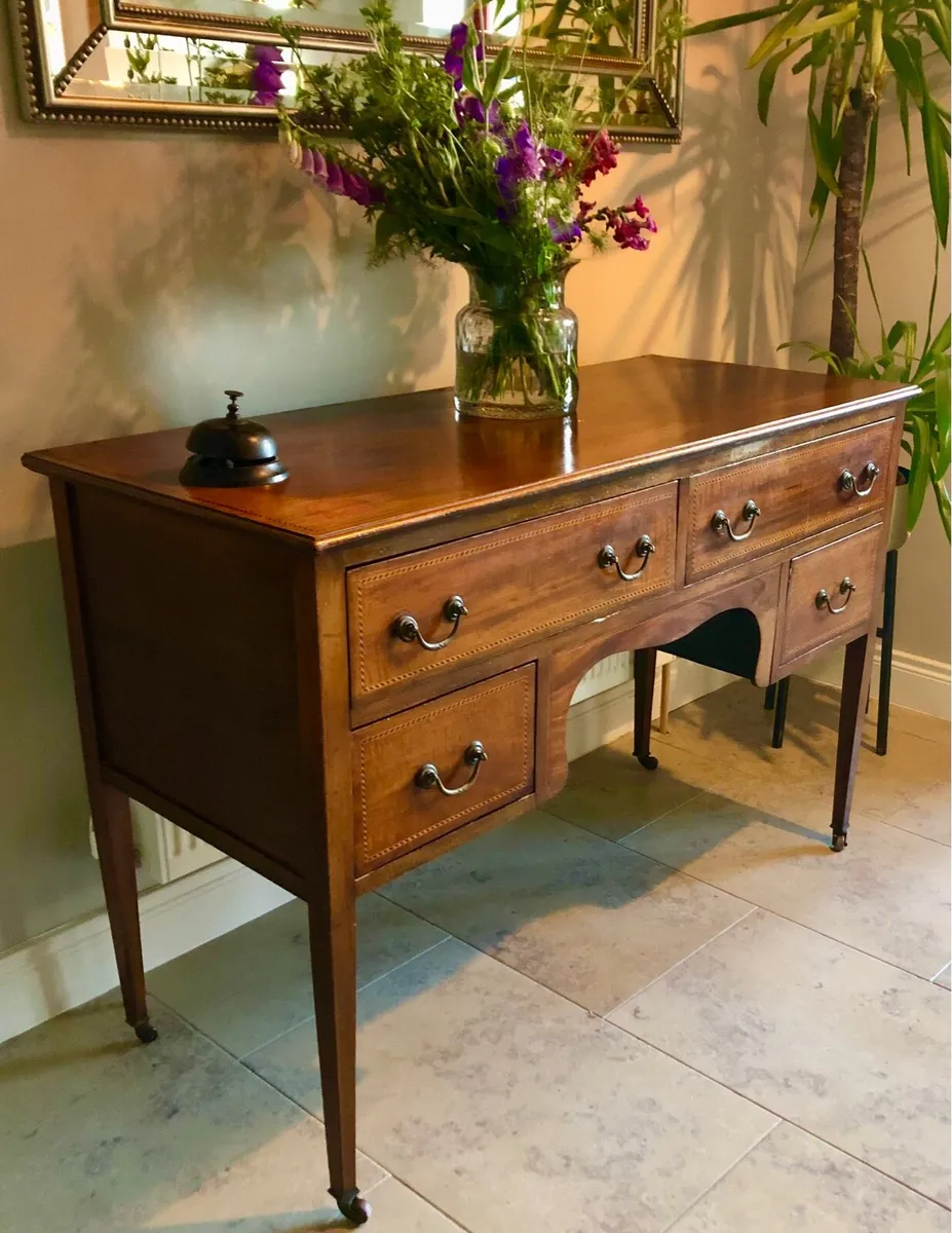 Antique Dressing Table - Image 1