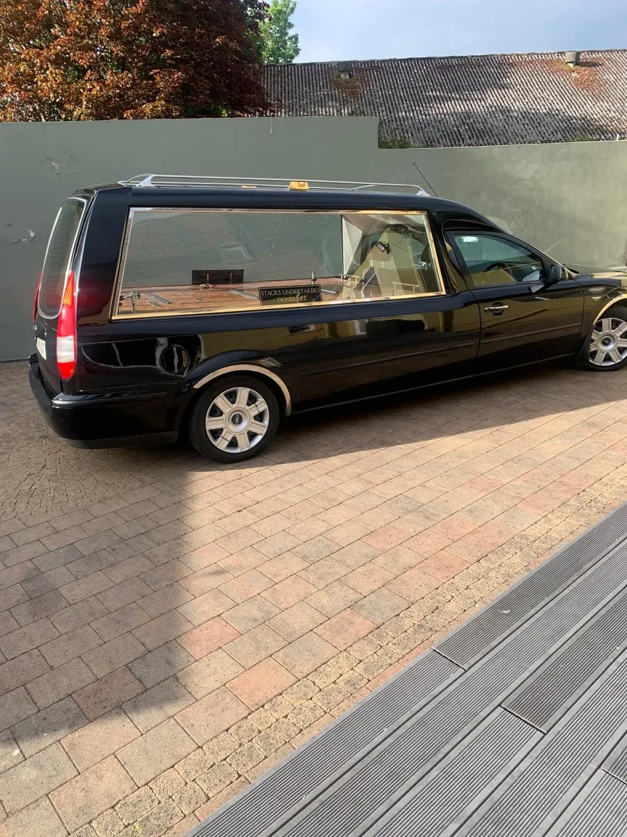 Hearse - Image 2
