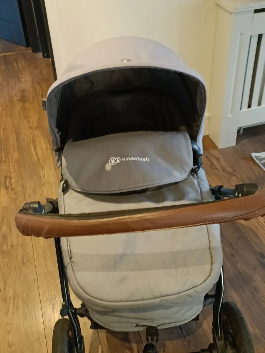 Kinderkraft Travel System - Image 4