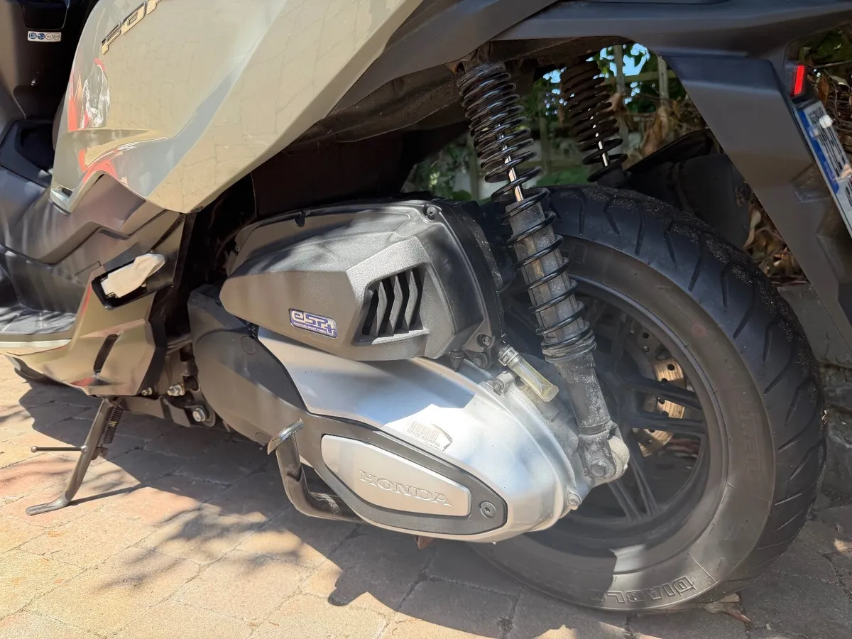 2021 Honda Forza 330cc - Image 3