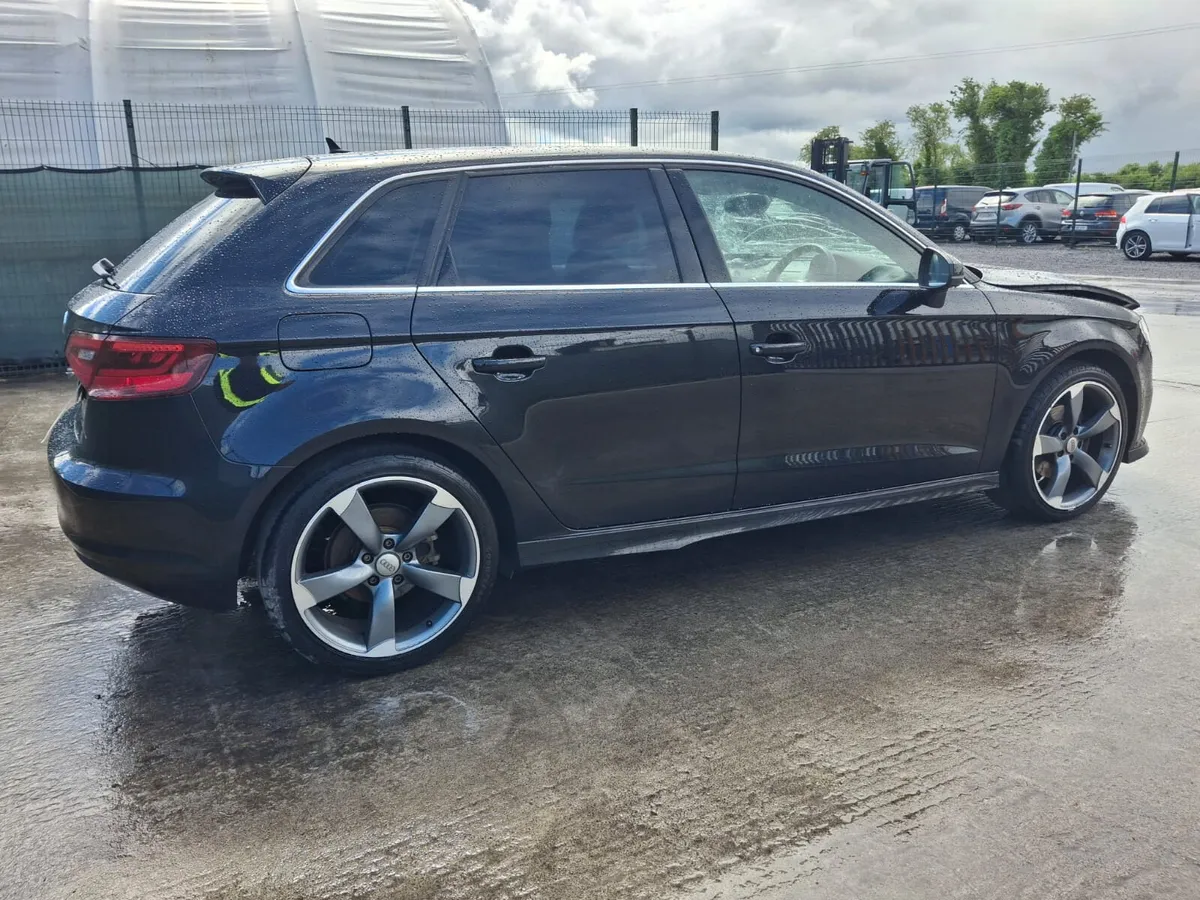 142 Audi A3  1.4 Petrol  Automatic  89km.. - Image 3