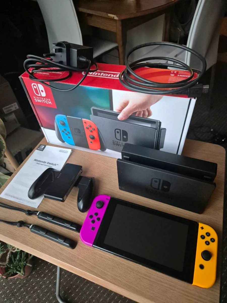Nintendo switch Complete Set - Image 1