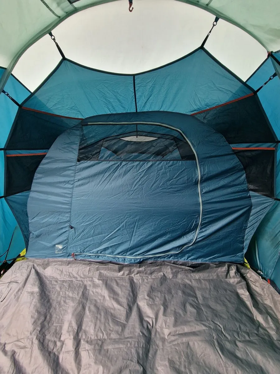 QUECHUA  4-person, 2-bedroom tent, Arpenaz 4.2 - Image 3