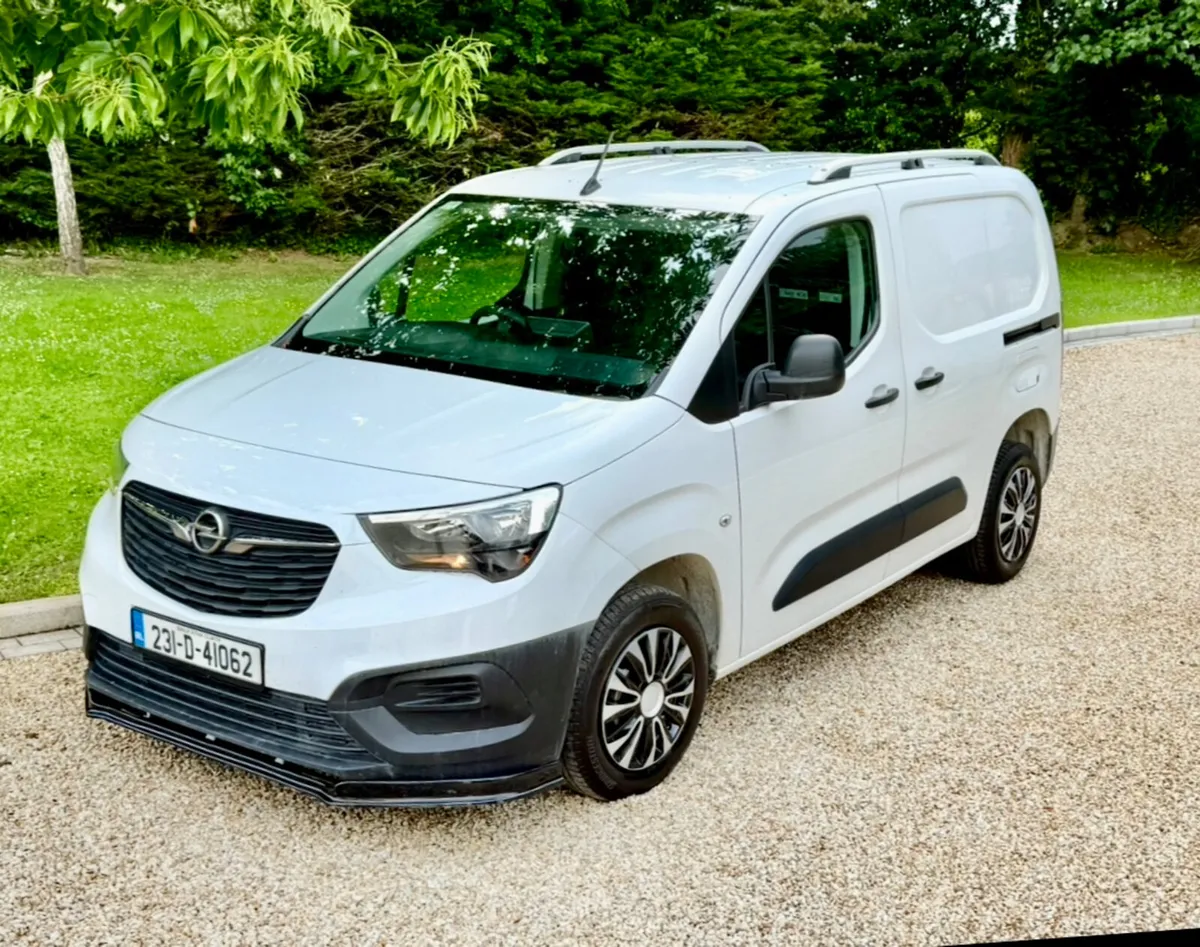 23 Opel Combo  **Stunning Condition** 2yr Warranty - Image 2