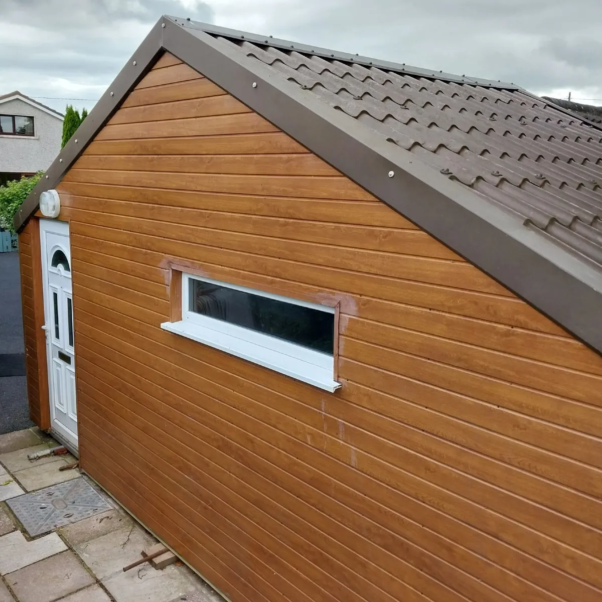 Freestanding Room For Sale - Image 3