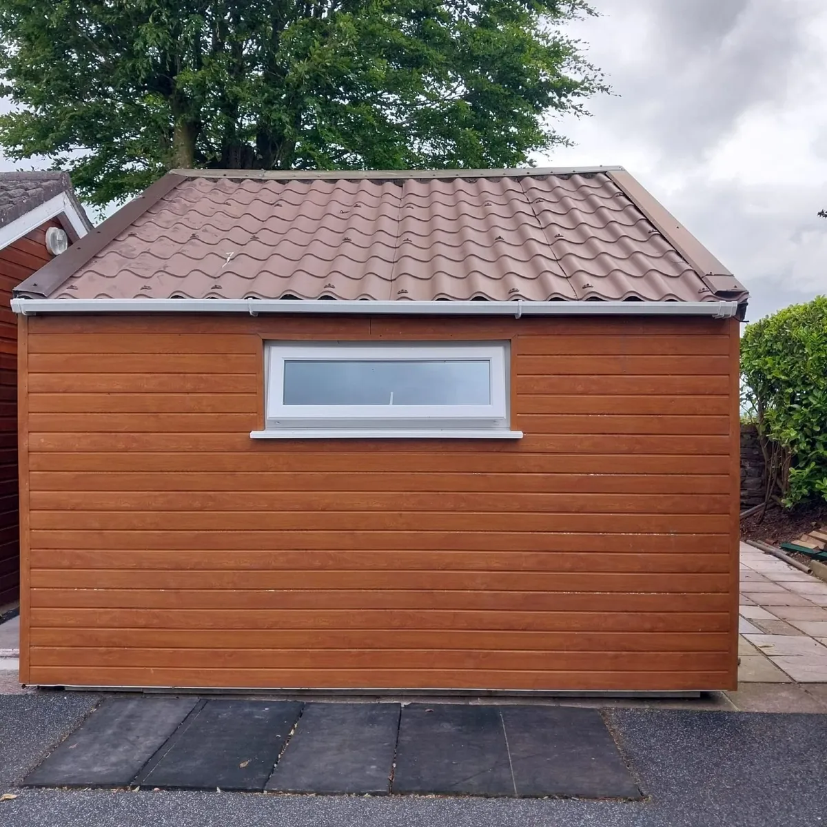 Freestanding Room For Sale - Image 2