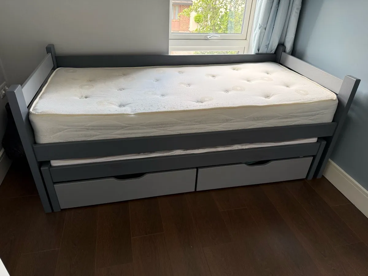 Childs Trundle single bed - Image 2