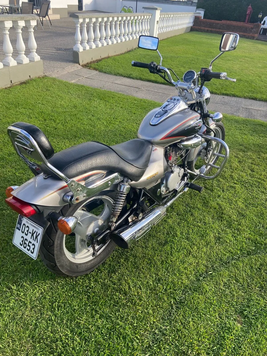 Kawasaki 175 Boss - Image 2